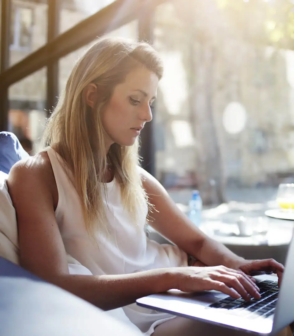 Partnership izertis unblu