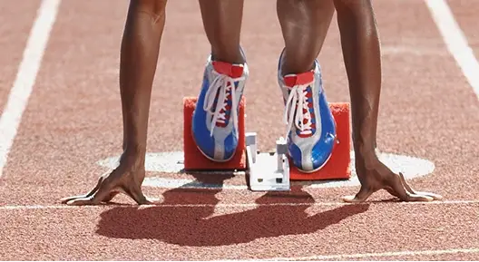Atleta en línea de salida