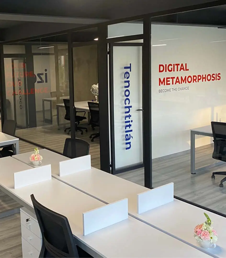 Microsoft visits the Izertis offices in Mexico