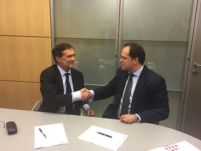 alianza-izertis-iniker-2015 02